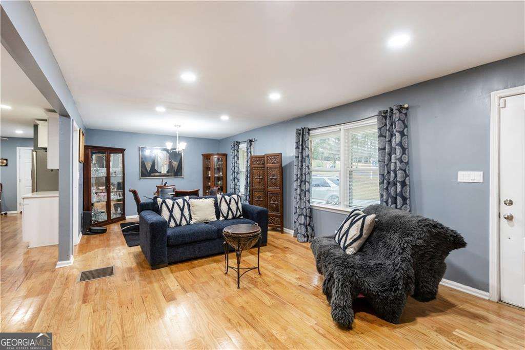 974 Laurelmont Drive SW, Atlanta, GA 30311