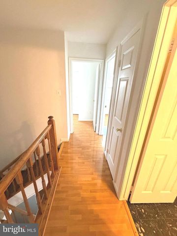 5726 EDGEWATER OAK CT, Burke, VA 22015