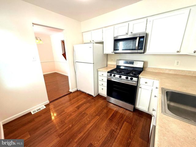 5726 EDGEWATER OAK CT, Burke, VA 22015