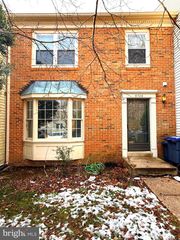 5726 EDGEWATER OAK CT, Burke, VA 22015