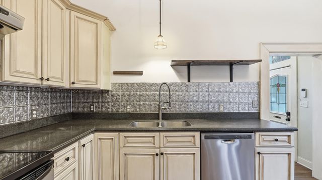 4503 Saint Elmo Avenue, Chattanooga, TN 37409