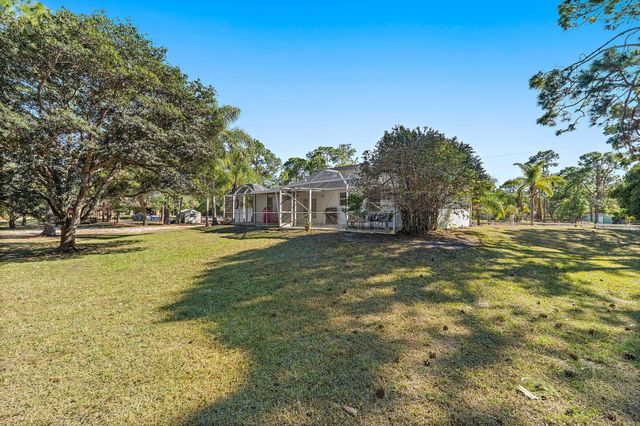 18389 N 41st Road N, Loxahatchee, FL 33470