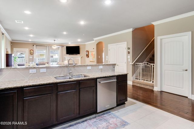 226 Travailleur Road, Lafayette, LA 70506