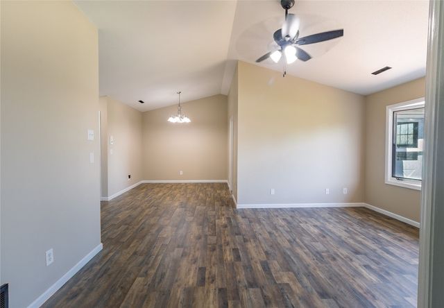 4116 Lexington Drive NE C, Cedar Rapids, IA 52402