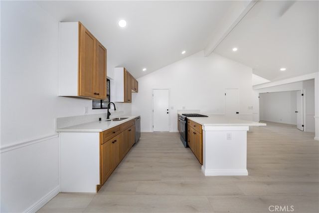 13707 4th, Yucaipa, CA 92399