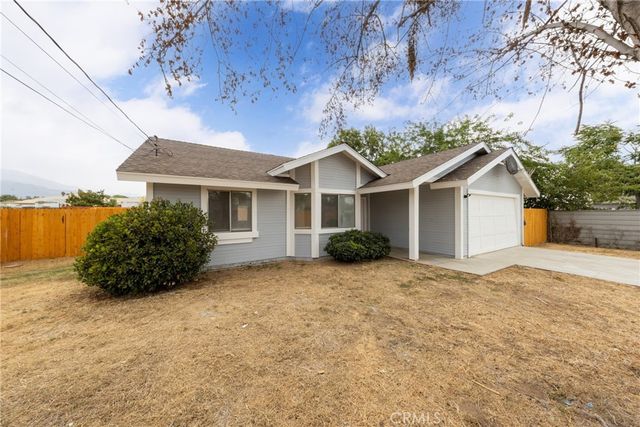 13707 4th, Yucaipa, CA 92399