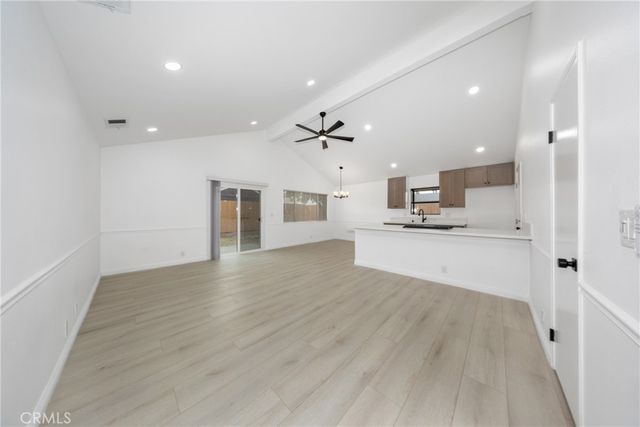 13707 4th, Yucaipa, CA 92399