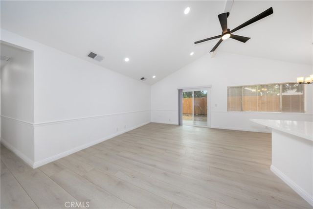 13707 4th, Yucaipa, CA 92399