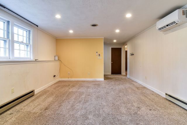 14 Travis Drive, Framingham, MA 01702