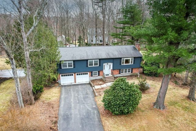 14 Travis Drive, Framingham, MA 01702