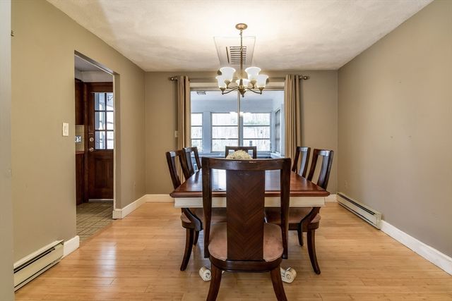 14 Travis Drive, Framingham, MA 01702