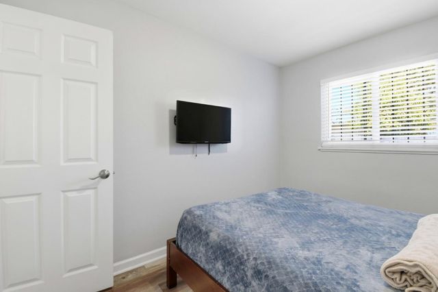 2317 Virginia Avenue, Richmond, CA 94804