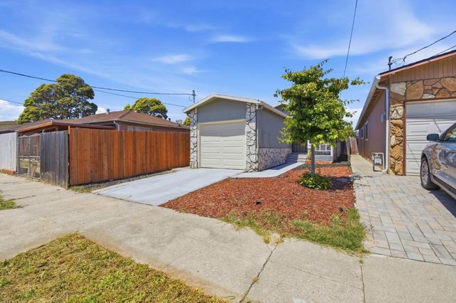 2317 Virginia Avenue, Richmond, CA 94804
