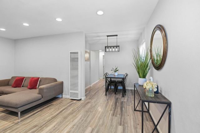 2317 Virginia Avenue, Richmond, CA 94804