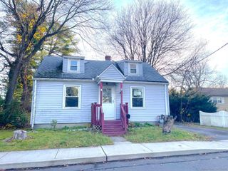 21 Meadow Street, Milford, CT 06460