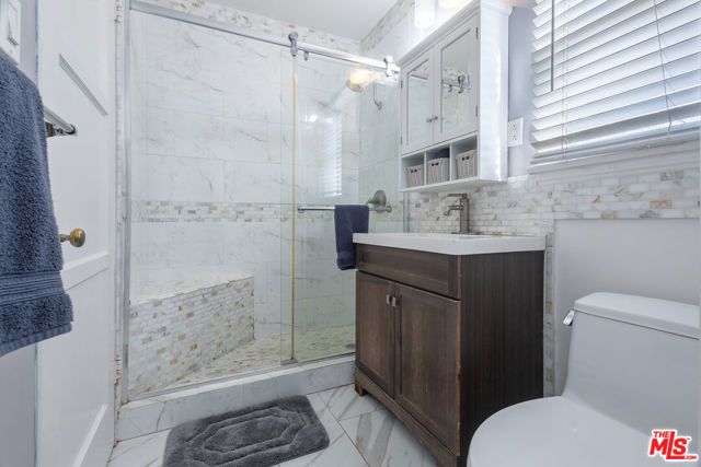 119 S Bundy Drive, Los Angeles, CA 90049