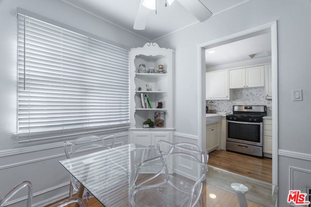 119 S Bundy Drive, Los Angeles, CA 90049
