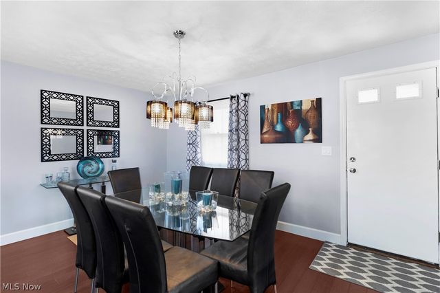 4829 Pinetrace Drive, Youngstown, OH 44515