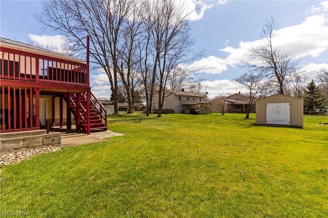 4829 Pinetrace Drive, Youngstown, OH 44515