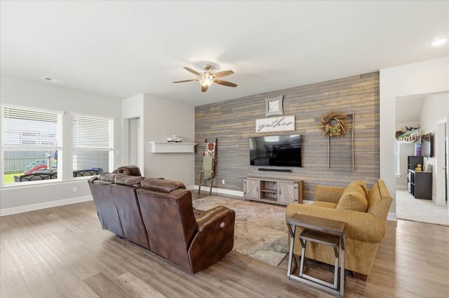 712 Swift Street, Northlake, TX 76247