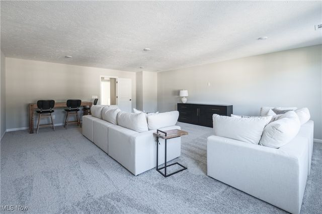 3829 Jacobs Lane, Green, OH 44685