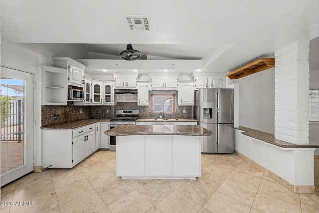 1707 W WAYLAND Drive, Phoenix, AZ 85041