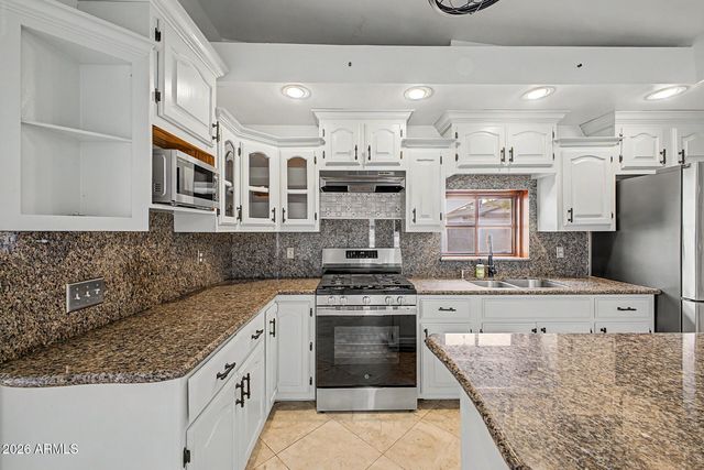 1707 W WAYLAND Drive, Phoenix, AZ 85041