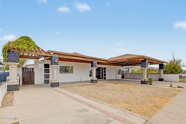 1707 W WAYLAND Drive, Phoenix, AZ 85041
