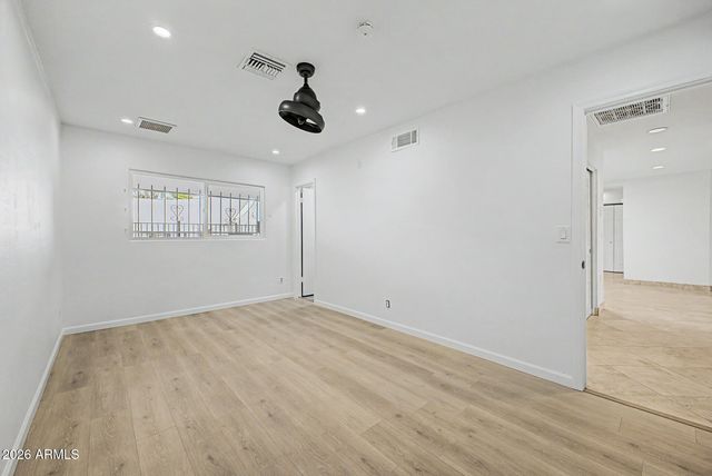 1707 W WAYLAND Drive, Phoenix, AZ 85041