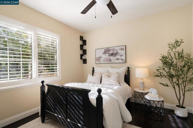 1383 Shell Ln, Clayton, CA 94517