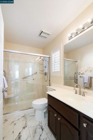 1383 Shell Ln, Clayton, CA 94517