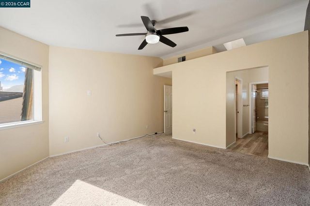 1383 Shell Ln, Clayton, CA 94517