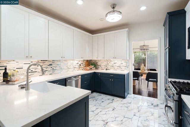 1383 Shell Ln, Clayton, CA 94517