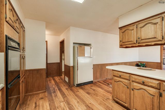 2627 E FM 367, Iowa Park, TX 76367