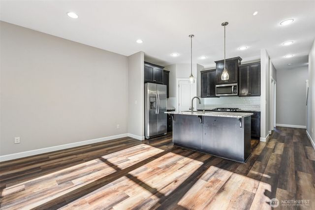 16520 SE 40TH CIR, Vancouver, WA 98683