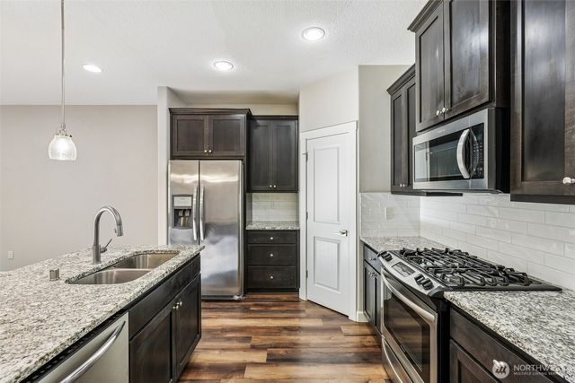 16520 SE 40TH CIR, Vancouver, WA 98683