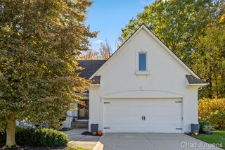 336 Normandy Court, Grandville, MI 49418
