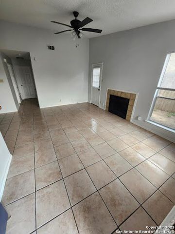 5524 Lochmoor, San Antonio, TX 78244