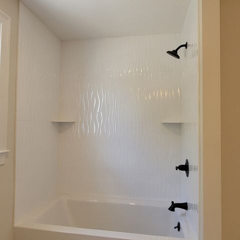 7 Kinsman Way, Foxboro, MA 02035