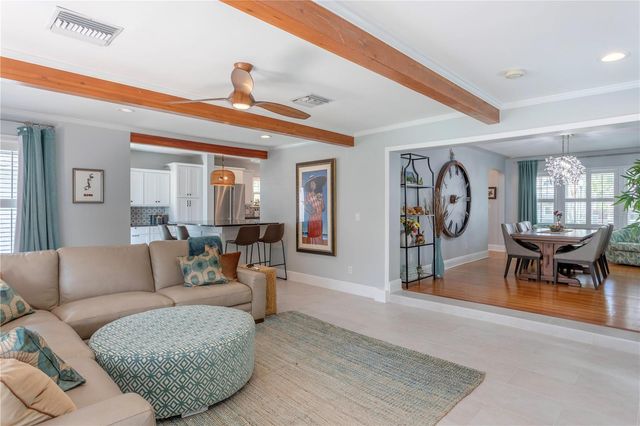 422 E GORE STREET, Orlando, FL 32806