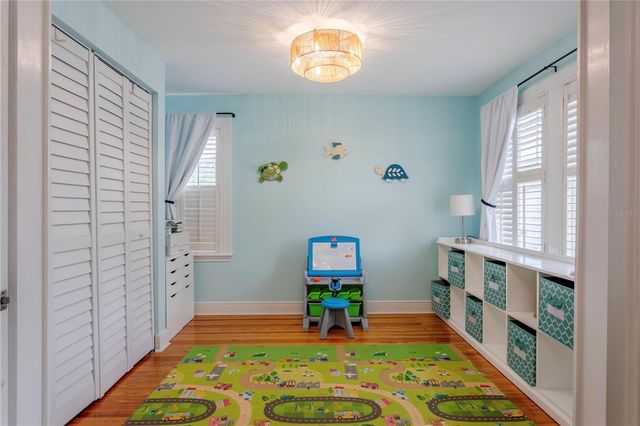 422 E GORE STREET, Orlando, FL 32806