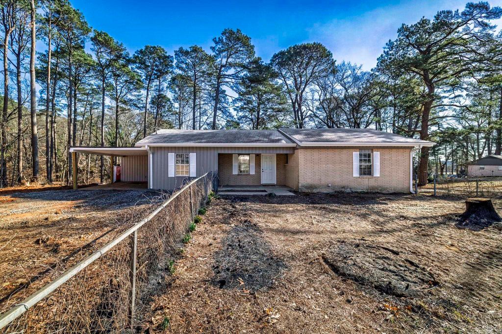 1014 N 10Th Street, Arkadelphia, AR 71923