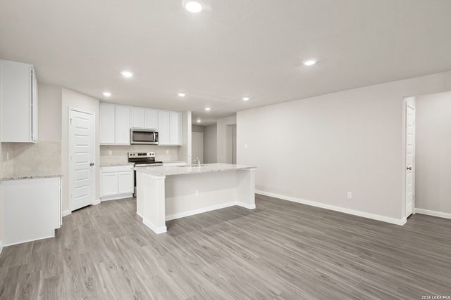 1208 Sweden, Seguin, TX 78155