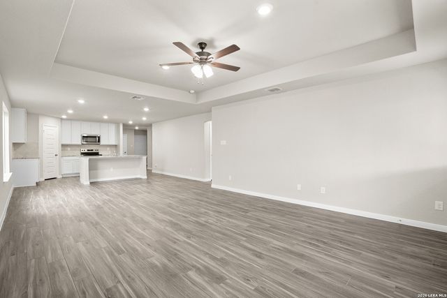 1208 Sweden, Seguin, TX 78155