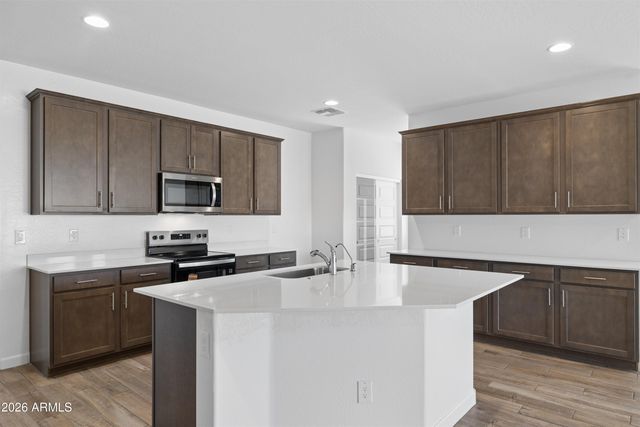 3127 W Sonrisa Avenue, Apache Junction, AZ 85120