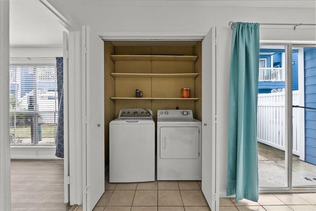 3506 Cove View Boulevard 303, Galveston, TX 77554