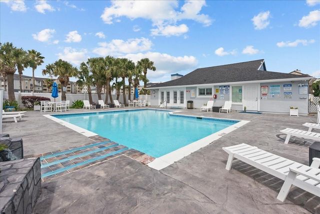3506 Cove View Boulevard 303, Galveston, TX 77554