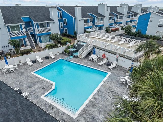 3506 Cove View Boulevard 303, Galveston, TX 77554