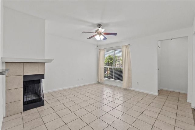 3506 Cove View Boulevard 303, Galveston, TX 77554