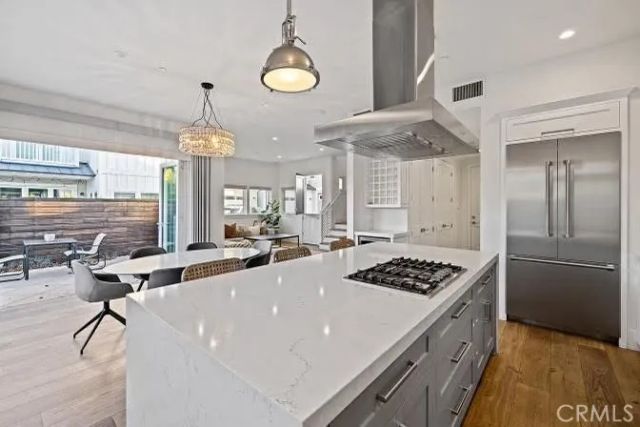 165 22nd Street, Costa Mesa, CA 92627